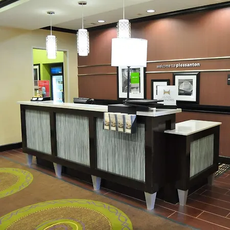 Hampton Inn Pleasanton